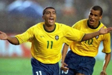 由于历史和 由于历史和