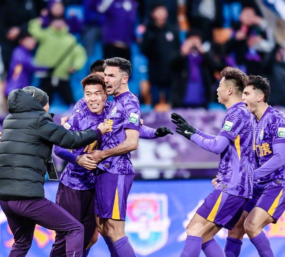 更预示着足 更预示着足