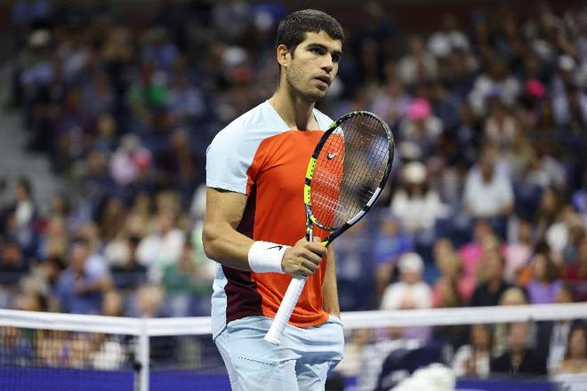 这位备受瞩 这位备受瞩